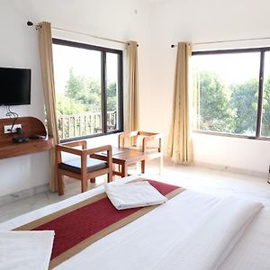 Seven Corbett